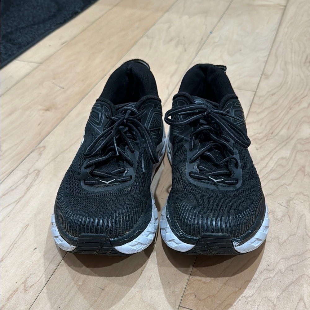 Bondi 7 women’s hoka Black Running Shoes